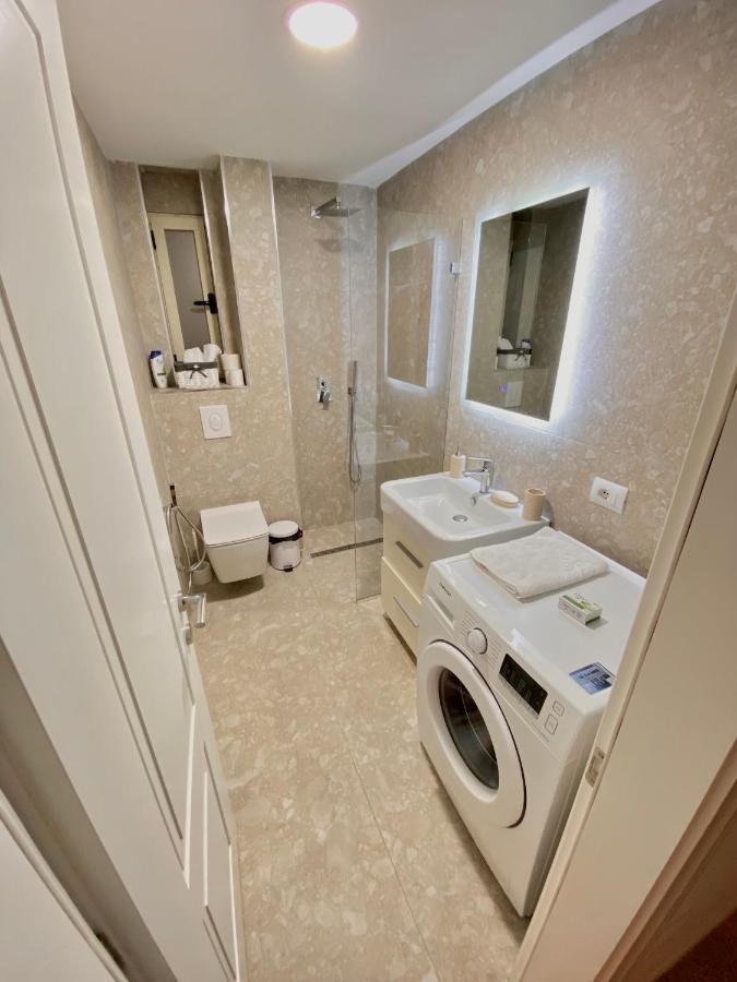 Jolie Center Apartament Tirana